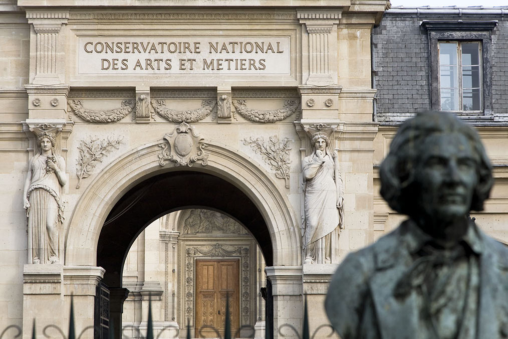 http://icsv.cnam.fr/medias/photo/abbe-gregoire_1506416249628-jpg
